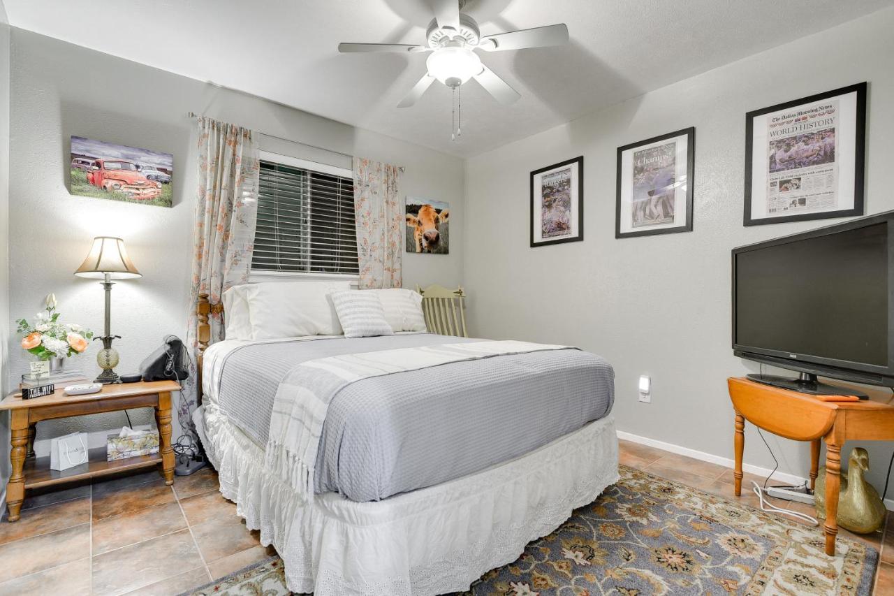 Arlington Home With Patio, Walk To Atandt Stadium! Exteriér fotografie