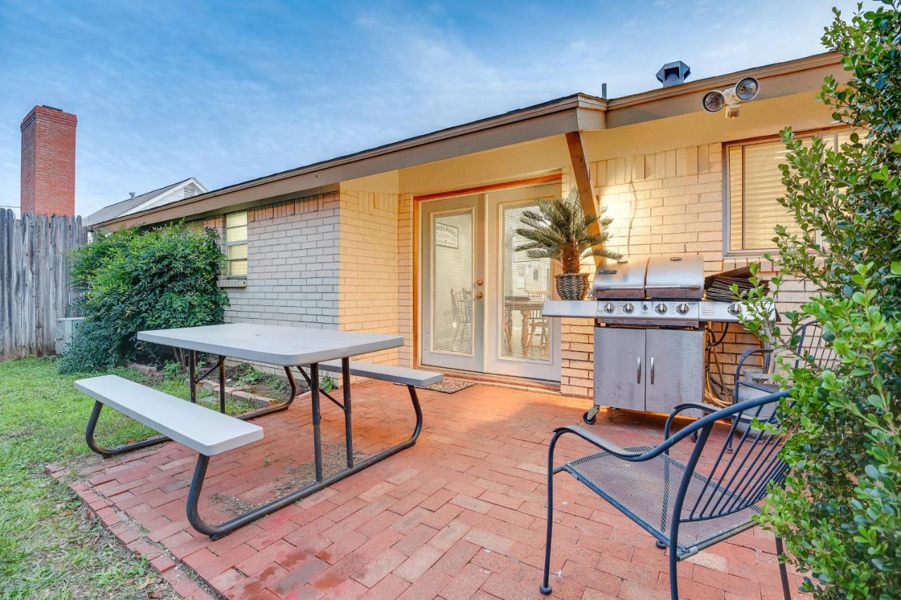 Arlington Home With Patio, Walk To Atandt Stadium! Exteriér fotografie