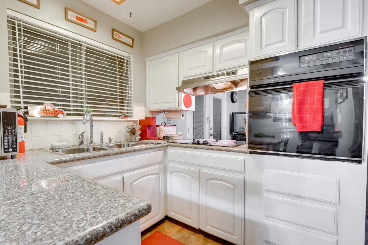 Arlington Home With Patio, Walk To Atandt Stadium! Exteriér fotografie