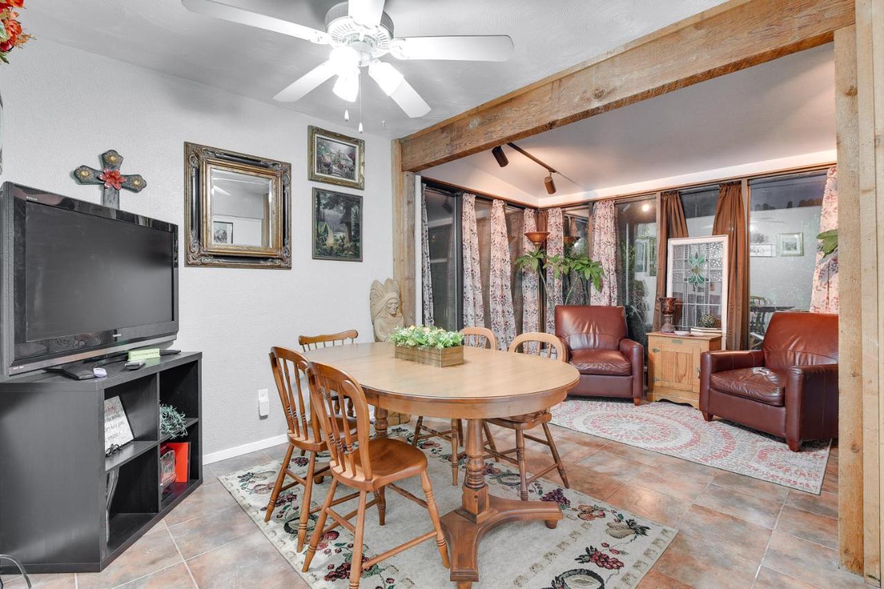 Arlington Home With Patio, Walk To Atandt Stadium! Exteriér fotografie